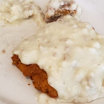 Lola's Diner - Country fried steak smothered in gravy! - Diners Near Me - Park Ridge, Illinois