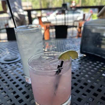 Hypnotic Chicken - Paloma and margaritas - Chicken Shop Near Me - Steamboat Springs, Colorado Hypnotic Chicken - Paloma and margaritas - Chicken Shop Near Me - Steamboat Springs, Colorado