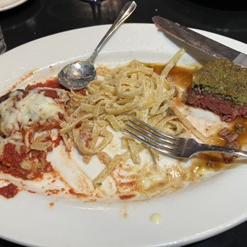 Johnny's Italian Steakhouse - Italian Near Me - Moline, Illinois Johnny's Italian Steakhouse - Italian Near Me - Moline, Illinois