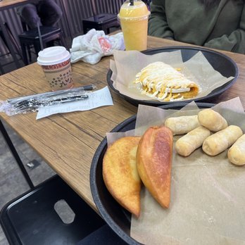 Eat in Chips - Venezuelan Near Me - Kissimmee, Florida