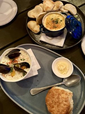 Blue Mussel Cafe by null