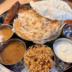 Rajni Indian Cuisine - Fish express lunch