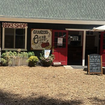 Grandpa's Cellar - Signs - Bakeries Near Me - Camino, California