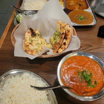 Naan Point - Garlic Naan with butter chicken - Indian Near Me - San Bruno, California