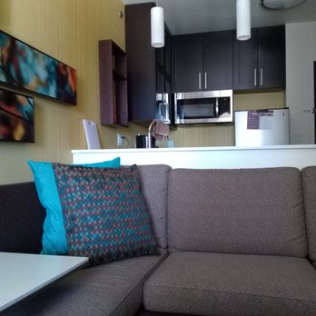 Residence Inn by Marriott Pullman - Cozy nook to read or watch TV. - Hotels Near Me - Pullman, Washington Residence Inn by Marriott Pullman - Cozy nook to read or watch TV. - Hotels Near Me - Pullman, Washington