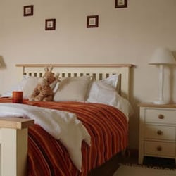 Les Molyneux - Cream Room