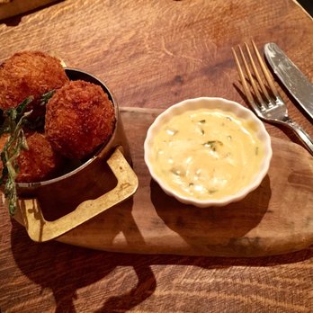 Blanchette Brick Lane - Great food! - French Near Me - London, XGL