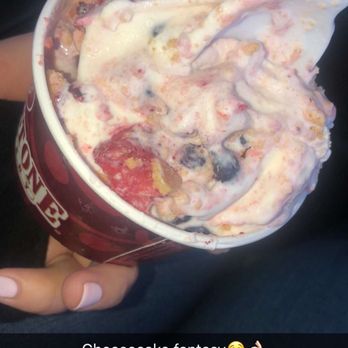 Cold Stone Creamery - Ice Cream & Frozen Yogurt Near Me - Bell Gardens, California Cold Stone Creamery - Ice Cream & Frozen Yogurt Near Me - Bell Gardens, California
