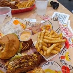 Dave 's Hot Chicken