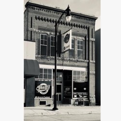 Shady’s Hometown Tavern and Event Center