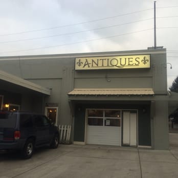 Main Street Vintage - Antiques Near Me - Vancouver, Washington