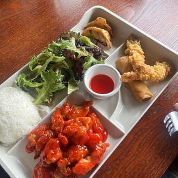 Bento Factory - Bento 1 with sweet and sour Chicken, gyoza, egg roll and tempura shrimp - Japanese Near Me - Everett, Washington Bento Factory - Bento 1 with sweet and sour Chicken, gyoza, egg roll and tempura shrimp - Japanese Near Me - Everett, Washington