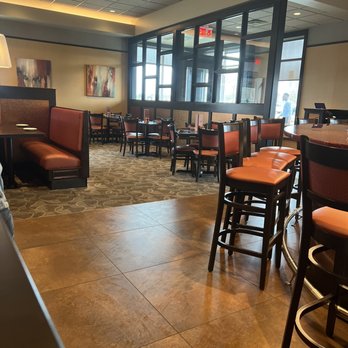 110 Grill - Inside - New American Near Me - Southington, Connecticut
