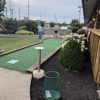 Eagle Tee Golf Center - Golf Near Me - West Chester, Ohio
