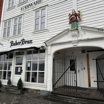 Baker Brun - Bakeries Near Me - Bergen, 12
