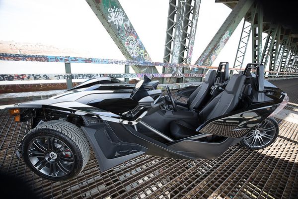 Slingshot Rental Kansas City