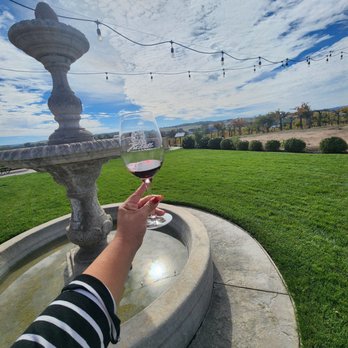 Mitchella Vineyard and Winery - Wineries Near Me - Paso Robles, California Mitchella Vineyard and Winery - Wineries Near Me - Paso Robles, California