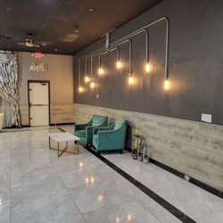 Layalina Restaurant & Lounge