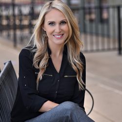 Menser Real Estate Group - Melissa Cvitanovic