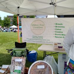 Fishers Farmers Market - I must return when they have lemon cookies.
