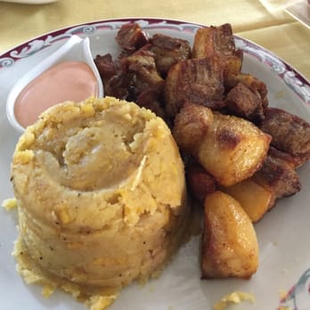 Jannelly's Kitchen Restaurant - Latin American Near Me - Juana Díaz, Puerto Rico Jannelly's Kitchen Restaurant - Latin American Near Me - Juana Díaz, Puerto Rico