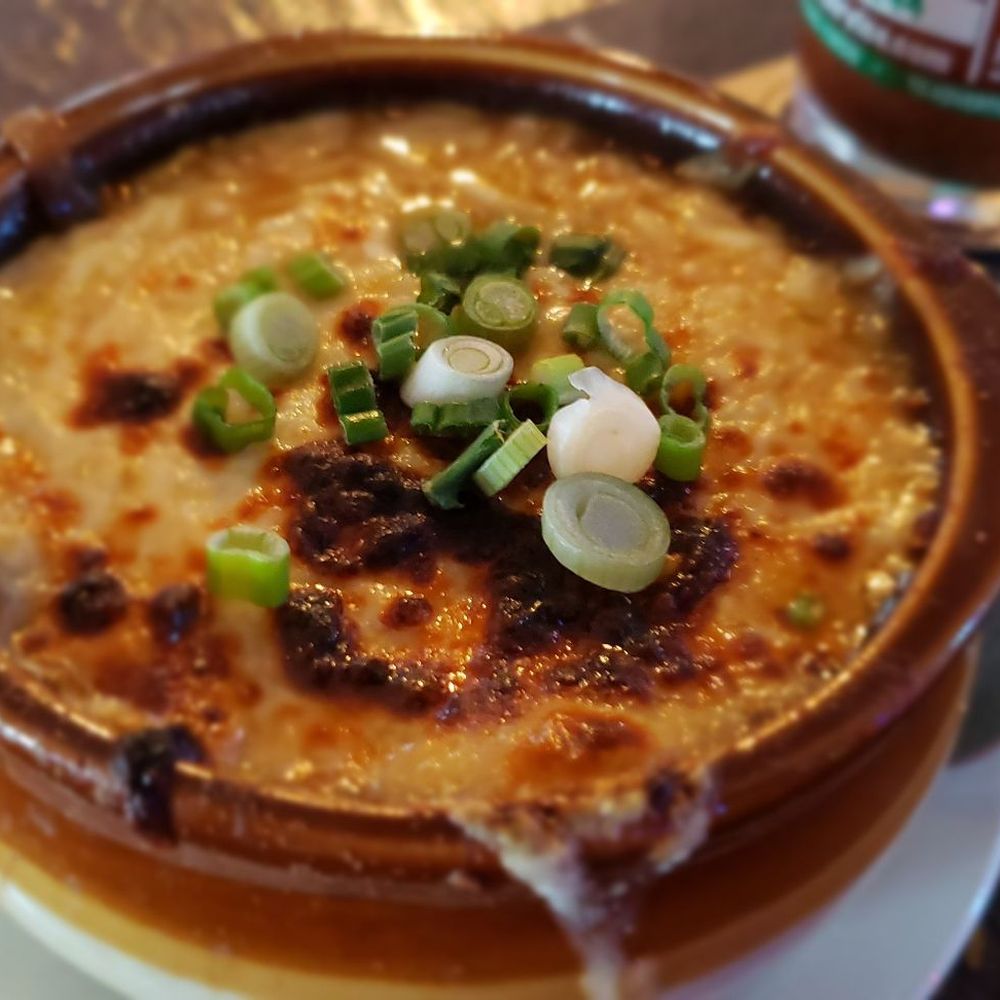 The Hideaway Pub & Eatery - The very good baked French onion soup - American Near Me - Franklin, Wisconsin The Hideaway Pub & Eatery - The very good baked French onion soup - American Near Me - Franklin, Wisconsin
