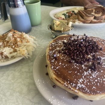 Joni's Diner - Chocolate Chip Pancakes with a side of homefries. Mmmmmm. - Diners Near Me - Lake Geneva, Wisconsin Joni's Diner - Chocolate Chip Pancakes with a side of homefries. Mmmmmm. - Diners Near Me - Lake Geneva, Wisconsin