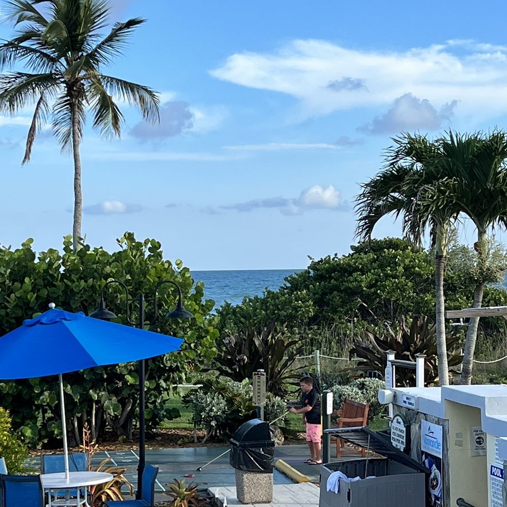 The Upper Deck Pool Bar - Great views and family fun - Bars Near Me - Sanibel, Florida The Upper Deck Pool Bar - Great views and family fun - Bars Near Me - Sanibel, Florida