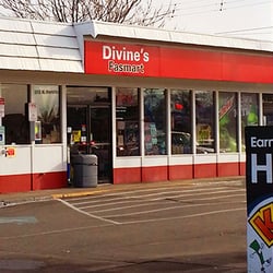 Divine's Auto Center - Hamilton Station Storefront
