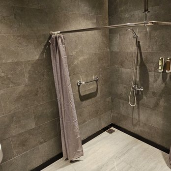 Premium Plaza Lounge - shower room accessible via the handicapped toilet - Airport Lounges Near Me - Lapu-Lapu City, CEB