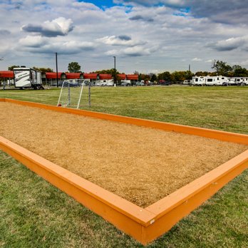Lake Ray Hubbard RV Resort - Horseshoe.. Who's gonna win? - RV Parks Near Me - Wylie, Texas Lake Ray Hubbard RV Resort - Horseshoe.. Who's gonna win? - RV Parks Near Me - Wylie, Texas