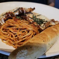 BJ's Restaurant & Brewhouse - Chicken Parmigiano