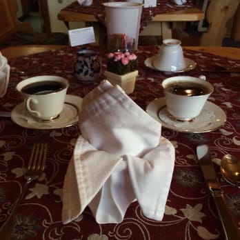 Hotel Pension Anna - Our table set up for breakfast. - Hotels Near Me - Leavenworth, Washington Hotel Pension Anna - Our table set up for breakfast. - Hotels Near Me - Leavenworth, Washington