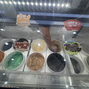 Afters Ice Cream - flavors (cookie butter and cookie monster mint) super super sweet! - Desserts Near Me - Fountain Valley, California