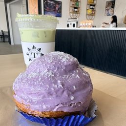 Cruffin