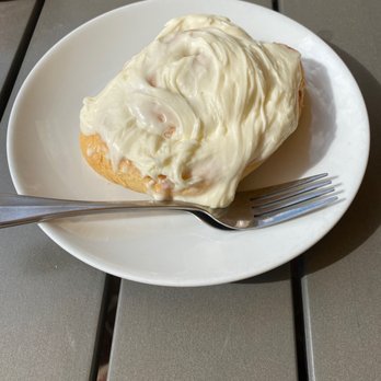 All Day Café - "Starter" cinnamon roll - Cafes Near Me - Sioux Falls, South Dakota All Day Café - "Starter" cinnamon roll - Cafes Near Me - Sioux Falls, South Dakota