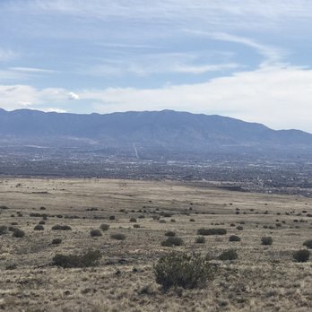Three Sisters Volcanoes - Hiking Near Me