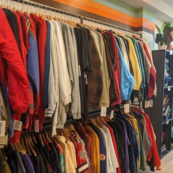 Blue Bin Vintage - Used, Vintage & Consignment Near Me - Palo Alto, California