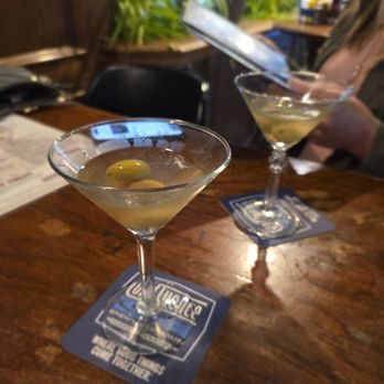Pally's Bar & Grille - Extra Dirty Martinis - American Near Me - Clive, Iowa Pally's Bar & Grille - Extra Dirty Martinis - American Near Me - Clive, Iowa
