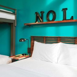 HI New Orleans Hostel - Queen Bunk Room Type