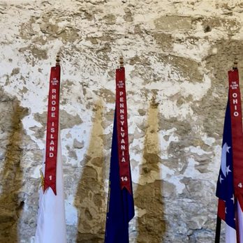 The Alamo - State flags - Museums Near Me - San Antonio, Texas