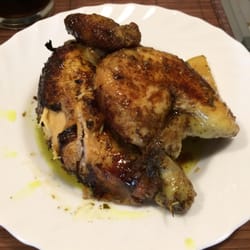 Pollo de Alcalá - Pollo asado especiado, tendriais que olerlo!