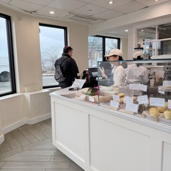 Komugi - Bakeries Near Me - Somerville, Massachusetts