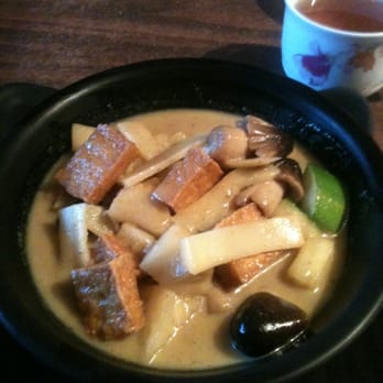 Sayakomarn's Restaurant - Tofu green curry - Thai Near Me - Canyon, Texas Sayakomarn's Restaurant - Tofu green curry - Thai Near Me - Canyon, Texas