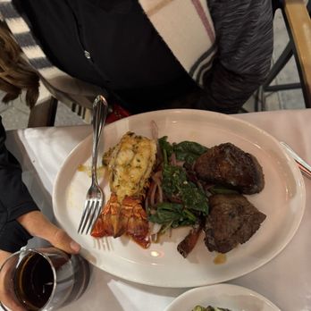 Kres Chophouse - 6 ounce filet mignon and main lobster tail - Steakhouses Near Me - Orlando, Florida Kres Chophouse - 6 ounce filet mignon and main lobster tail - Steakhouses Near Me - Orlando, Florida