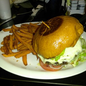 Hot Rod Diner - Diners Near Me - Ceres, California