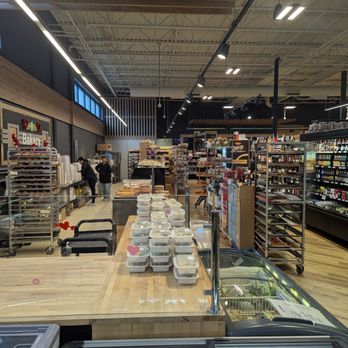 Deli 4 You - Bakery - International Grocery Near Me - Algonquin, Illinois