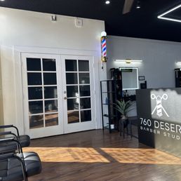 Entrance to the studio.
