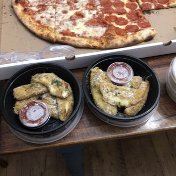 Pizza di Joey - Mozzarella sticks. - Food Trucks Near Me - Baltimore, Maryland