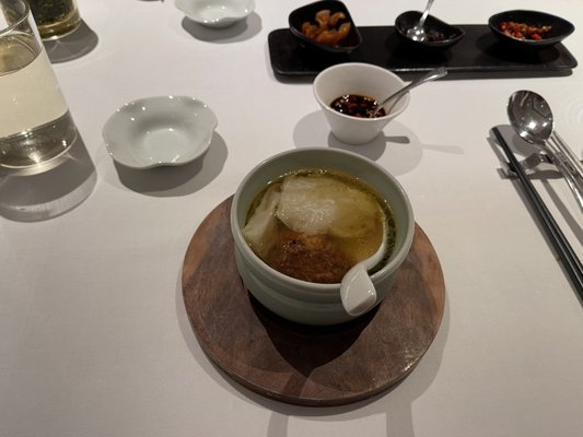 Tien Hsiang Lo by null